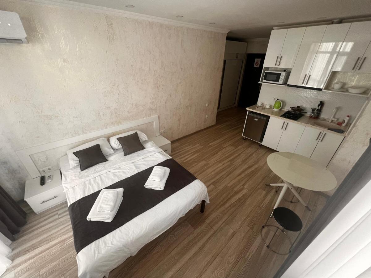 27 Floor Apartments Batumi Exterior photo