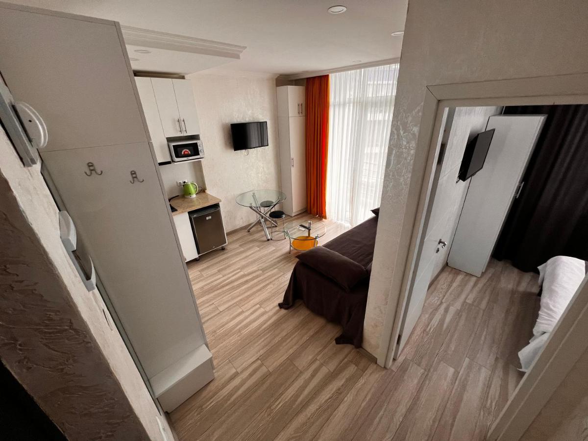 27 Floor Apartments Batumi Exterior photo